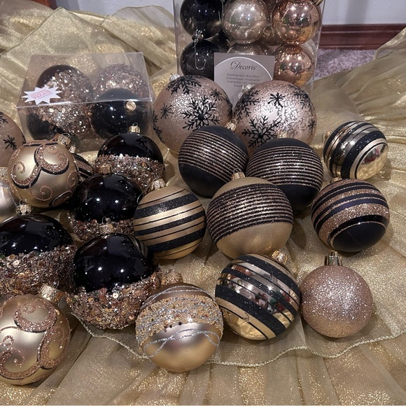 Gold Metallic Christmas Tree Skirt with Black and Gold Ornaments - Picture 6 of 8